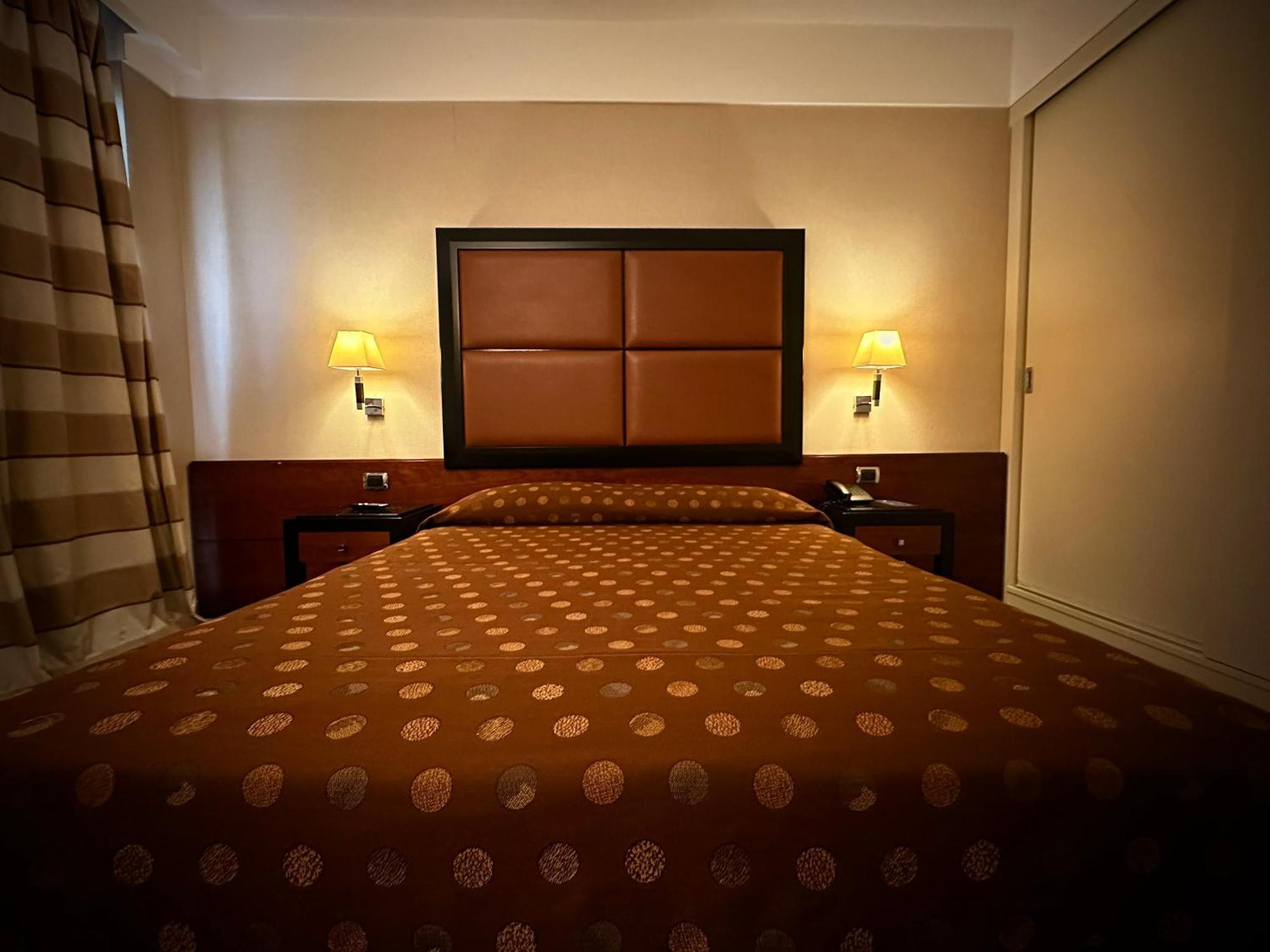 Ergife Palace Hotel Rome Exterior photo